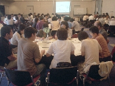 060708forum2.jpg